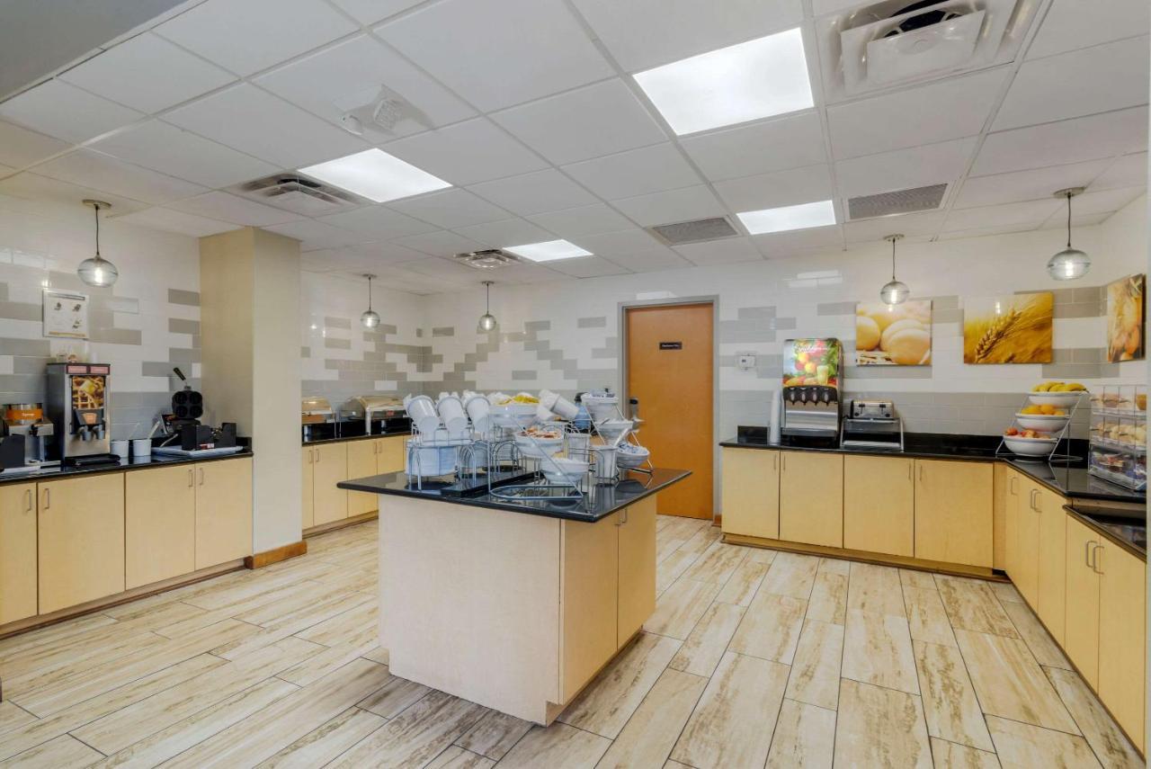 Comfort Suites Stockbridge Atlanta South Buitenkant foto