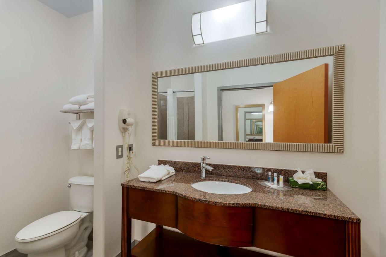 Comfort Suites Stockbridge Atlanta South Buitenkant foto