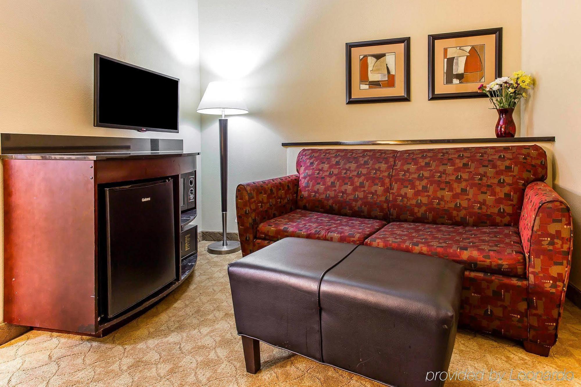 Comfort Suites Stockbridge Atlanta South Buitenkant foto